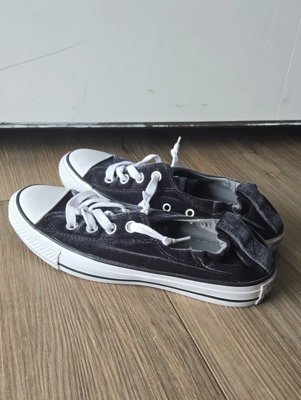 Converse Chuck Taylor Black Velvet All Star Shoreline Slip-on Sneakers